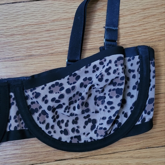 CUUP BALCONETTE BRA IN LEOPARD PRINT - Picture 6 of 6